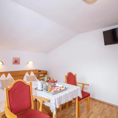 Haus Hugo 3*